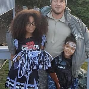 Meet your Posher, Benjamin